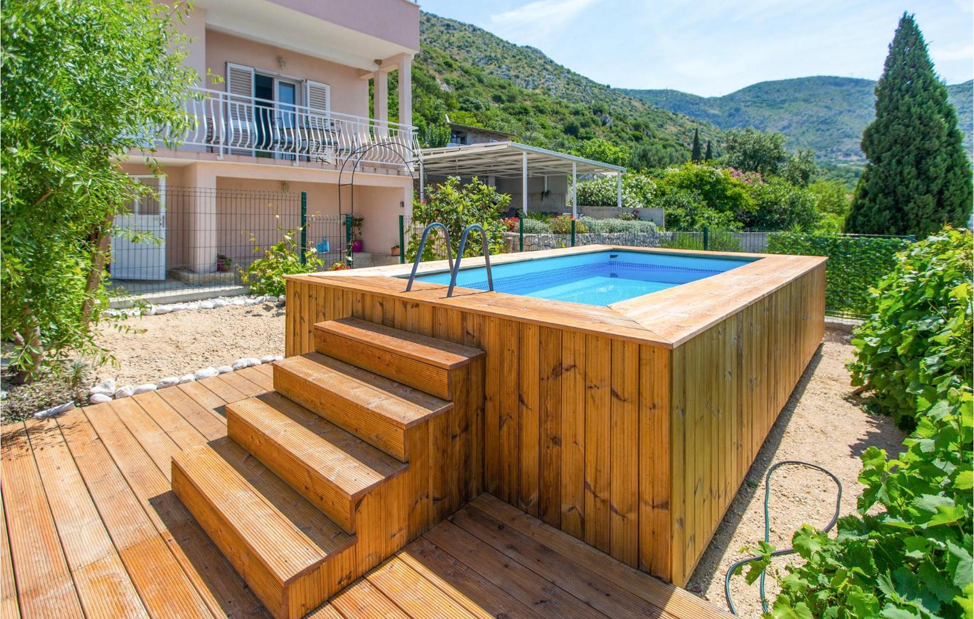 3 Bedroom Lovely Home In Plat Mlini Esterno foto